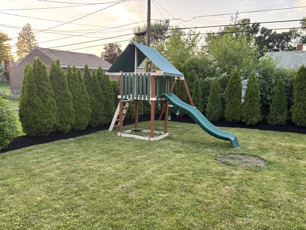 Top-rated yard cleanup service in Columbus, OH - BLITZ Landscaping