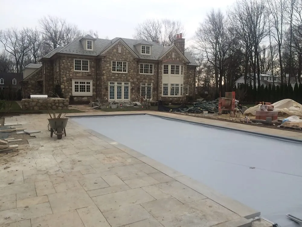 Trusted lawn mowing service experts serving Summit, NJ - Blizard Landscaping