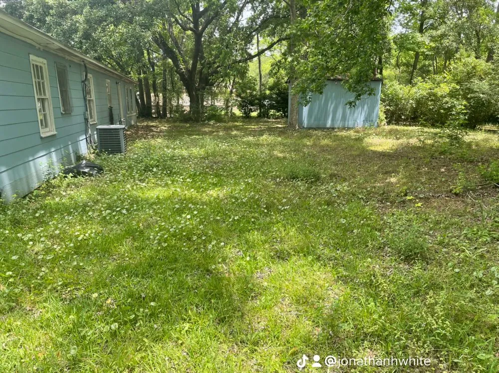 Local residential landscaping in Mobile, AL by Blizzard’s Landscaping & Assembly