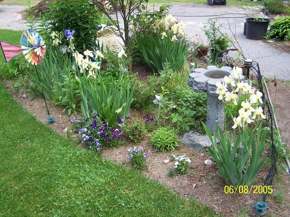Affordable lawn mowing service for beautiful yards in Groton, MA by Block and Blade Landscaping