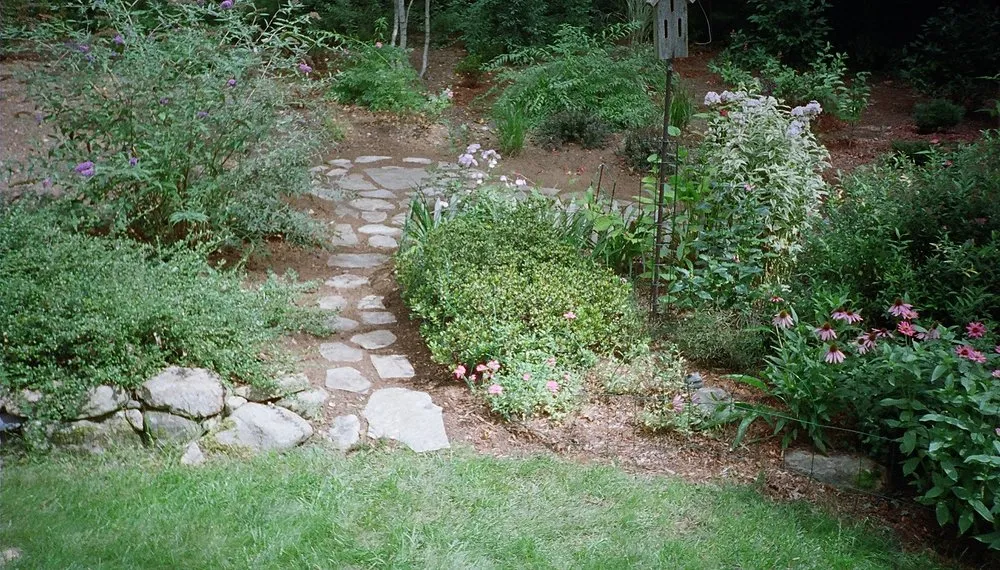 Trusted garden landscaping experts serving Groton, MA - Block and Blade Landscaping