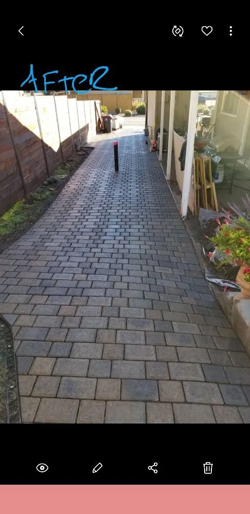 Expert lawn mowing service in Ashland, OR by Block by Nick