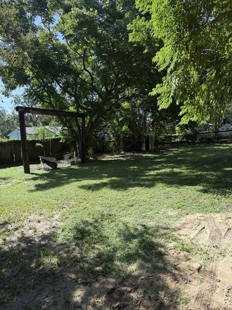 Custom landscaping services near you in Minneola, FL by Blocks Lawn Service