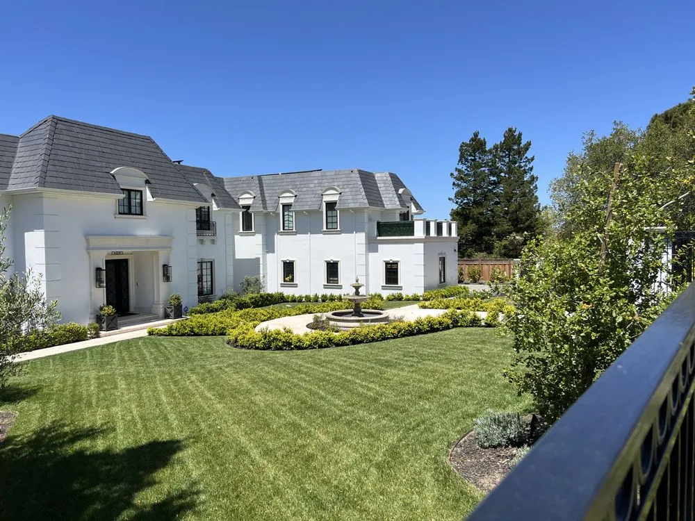 Reliable lawn care service in San Francisco, CA - Bloom and Lawn Landscape