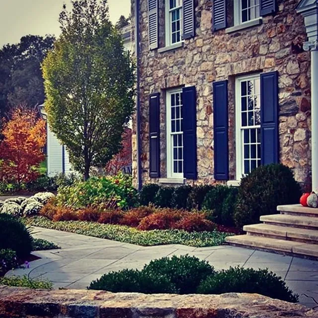 Local lawn mowing service in Yorktown, VA - Bloom Lawn + Landscaping