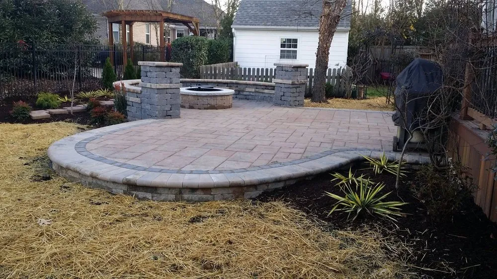 Reliable yard cleanup service for homes in Yorktown, VA by Bloom Lawn + Landscaping