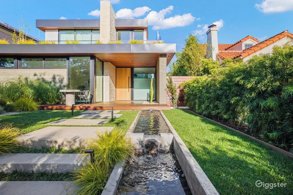 Local yard maintenance in Santa Monica, CA by Bloom Works Landscape