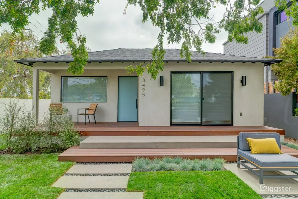 Trusted lawn care service experts serving Santa Monica, CA - Bloom Works Landscape