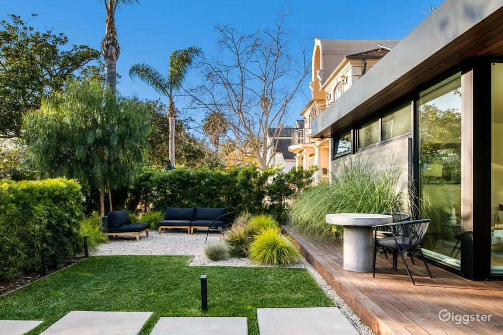Top-rated yard cleanup service in Santa Monica, CA by Bloom Works Landscape