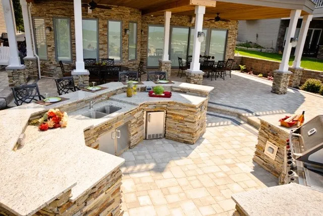 Reliable lawn care service experts serving Littleton, CO - Bloomers Landscaping