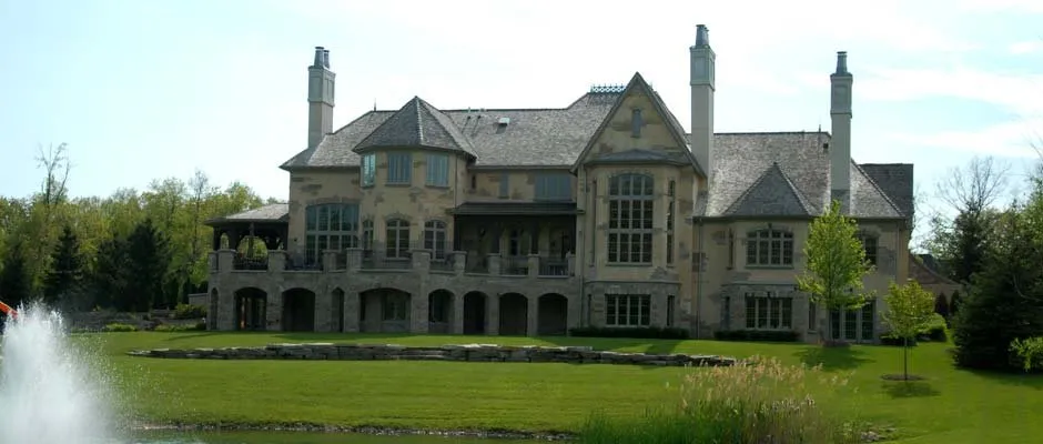 Local landscape design in Bloomfield Hills, MI by Bloomfield Hills Landscaping