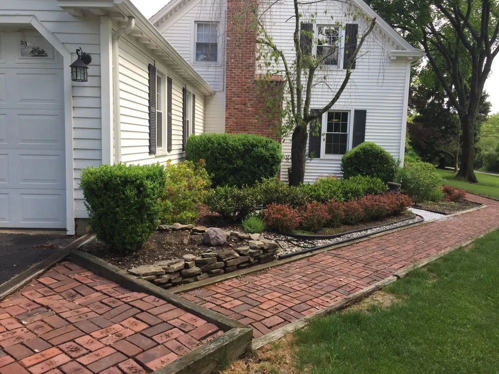 Expert landscape installation experts serving Madison, NJ - Blooming Beds