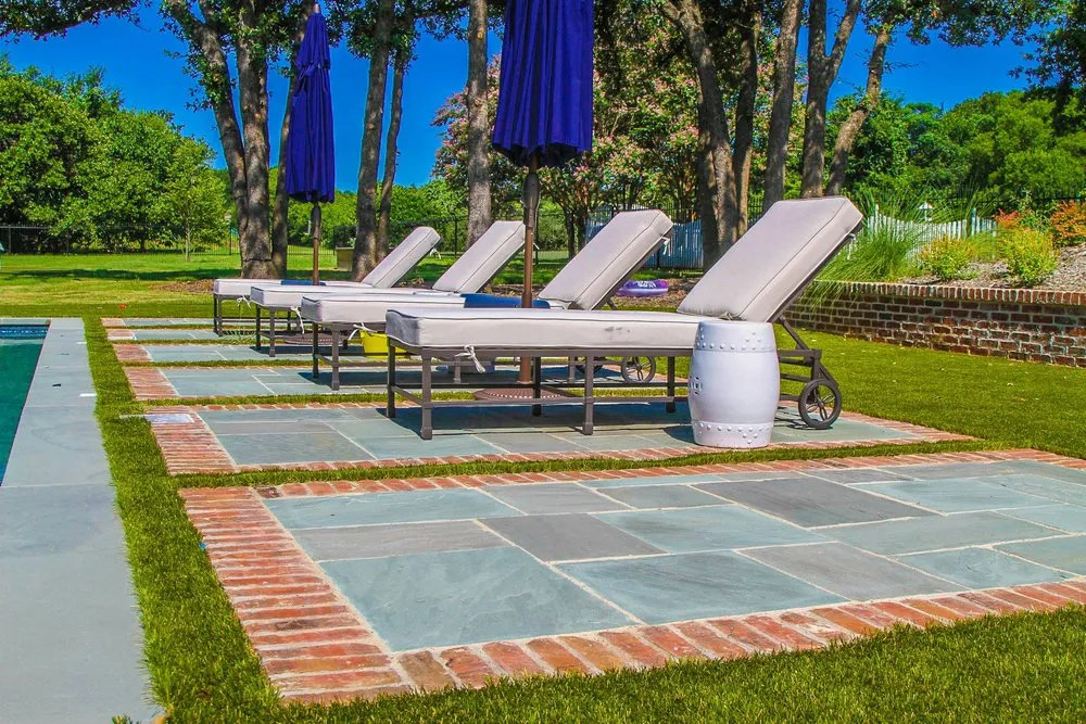 Custom lawn care service in Grapevine, TX - Blooming Colors Nursery