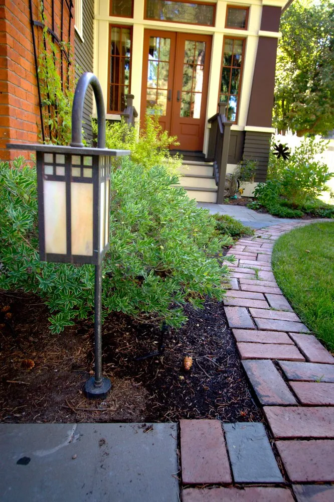 Custom lawn care service in Powell Butte, OR - Blooming Desert Design + Build