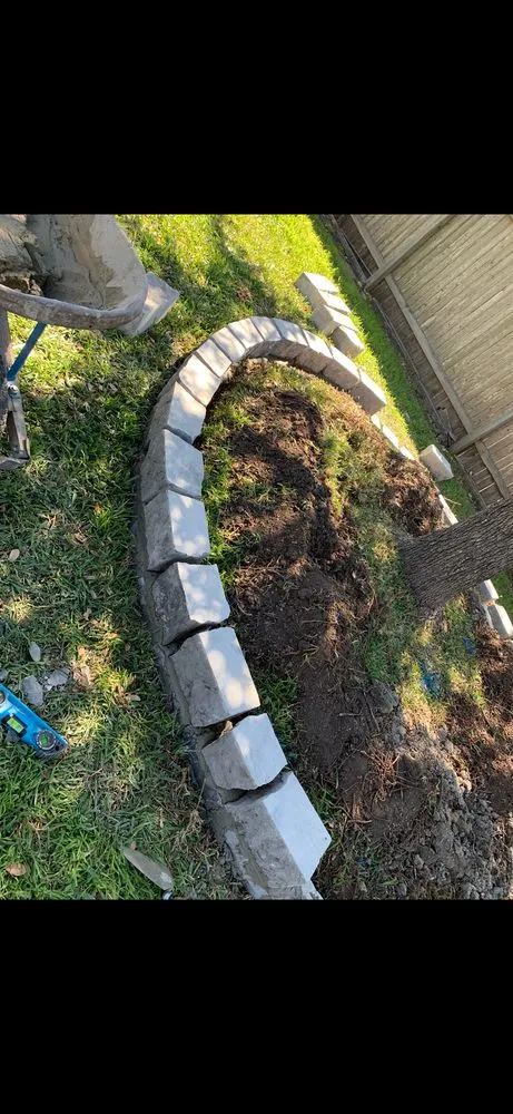 Custom landscaping services in San Antonio, TX by Blooming Flores Scapes