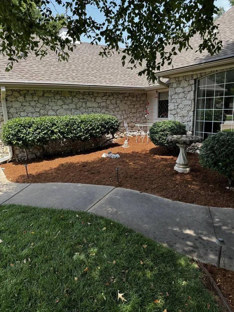 Local garden landscaping in Midwest City, OK by Blooming Flowerbeds
