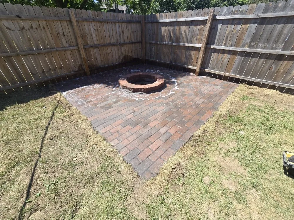 Top-rated lawn care service experts serving Marietta, OH - Bloomington Landscaping