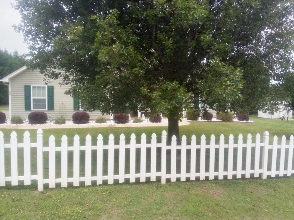 Professional lawn mowing service experts serving Macclenny, FL - Blooms & Blossoms Lawn Care