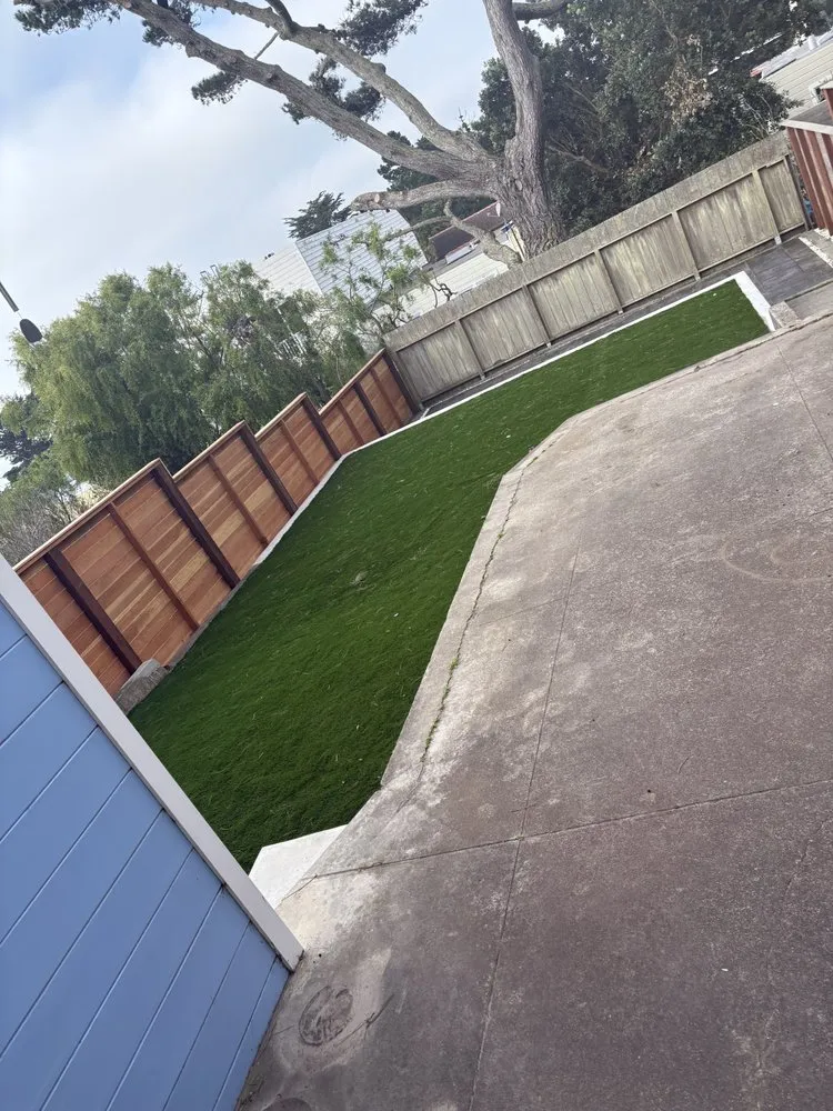 Custom outdoor landscaping in San Francisco, CA by Blooms Gardening