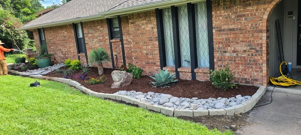 Trusted landscape design near you in Midlothian, TX by Bloomscapes Design