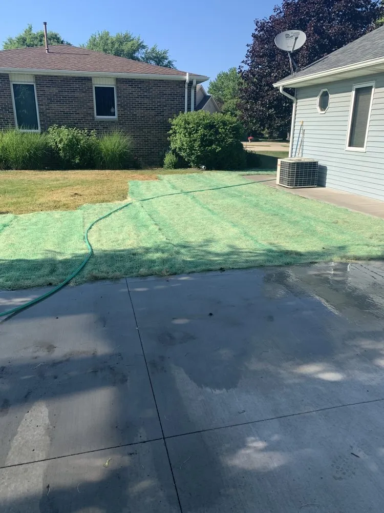 Local outdoor landscaping in Milwaukee, WI - Blossom Lawn Care