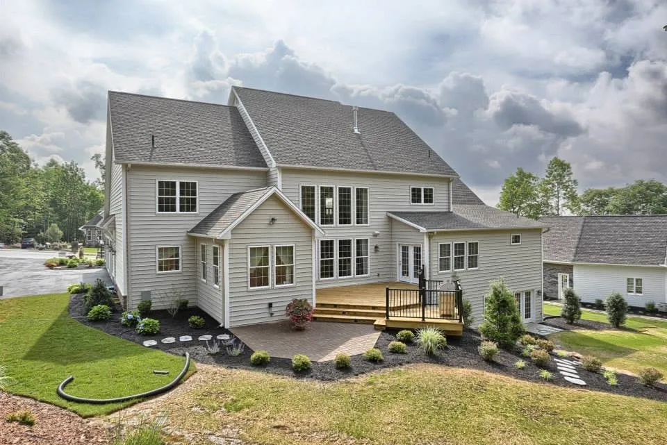 Professional yard maintenance in Harrisburg, PA by Blouch's Landscaping