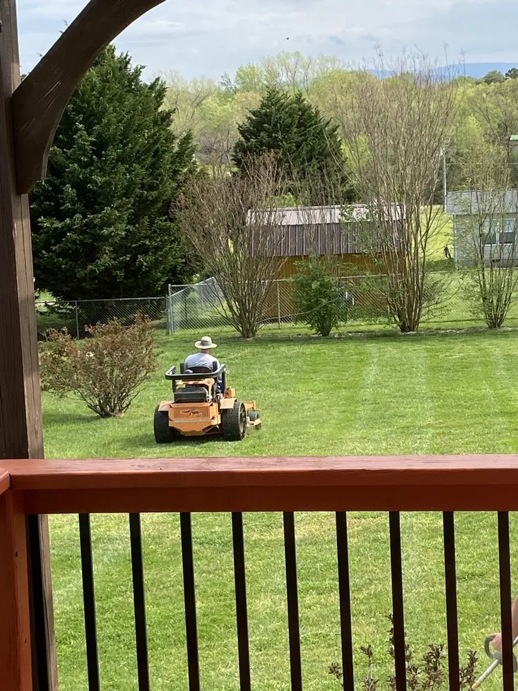 Local landscape installation for homes across Maryville, TN - Blount Lawn Service