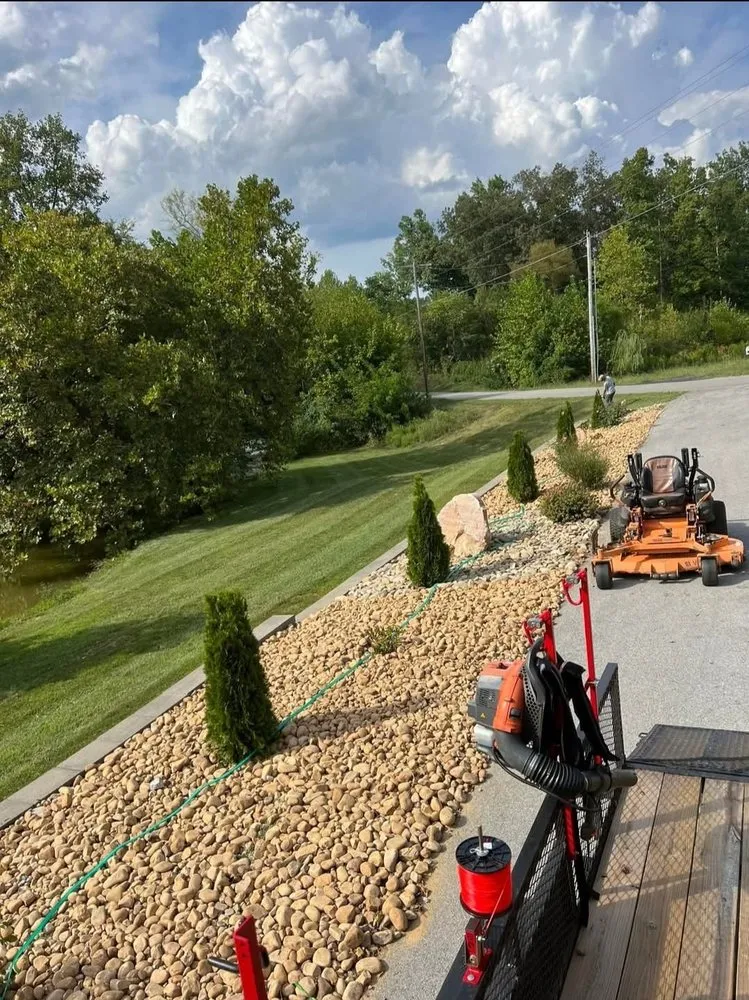 Trusted landscape design in Louisville, TN - Blount Mowing