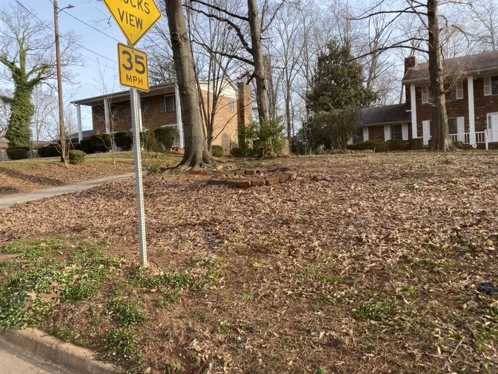 Local lawn care service for beautiful yards across Atlanta, GA - Blount’s Lawn Care Solutions