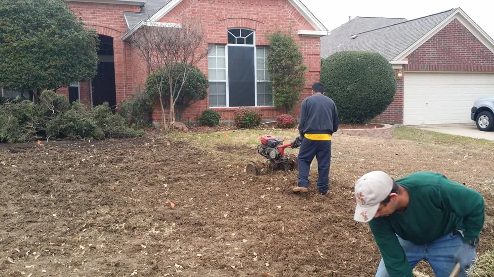 Custom lawn mowing service in Arlington, TX by Blount's Sod Installation