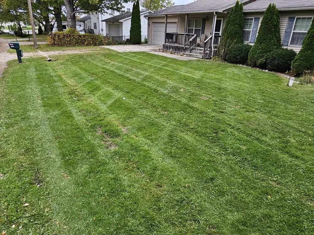 Affordable yard maintenance experts serving Mount Morris, MI - Blowin Grass Lawn And Landscaping