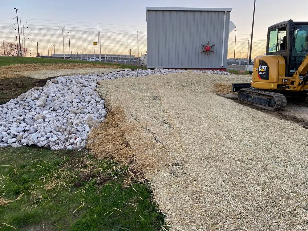 Top-rated yard cleanup service experts serving Ravenna, OH - Blown Material Services