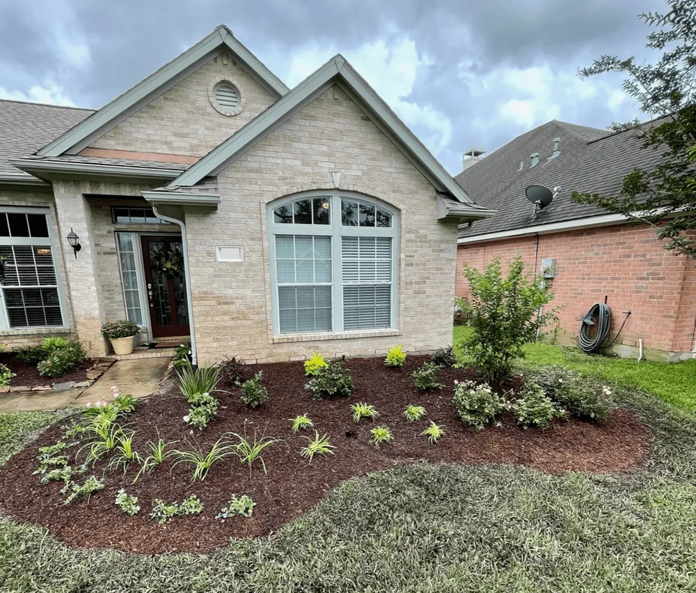 Affordable outdoor landscaping for year-round maintenance across San Leon, TX - BLT Landscapes