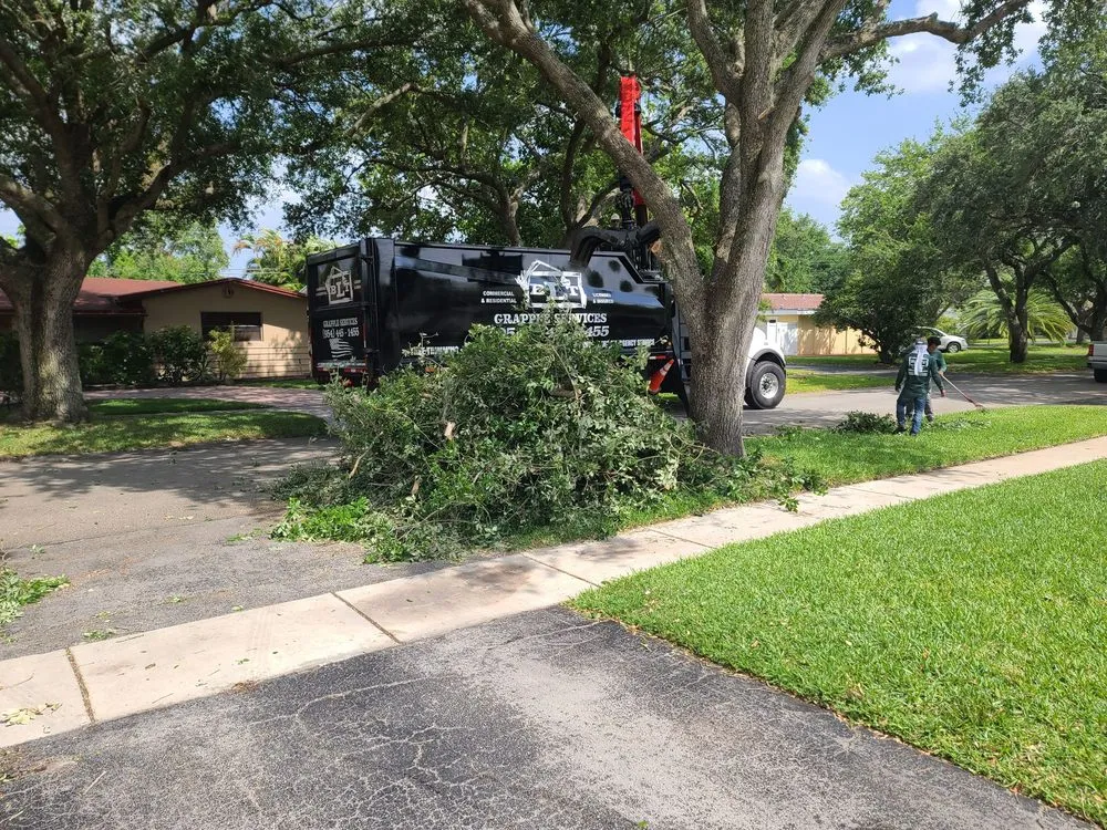 Trusted lawn mowing service near you across Hollywood, FL - BLT Lawncare