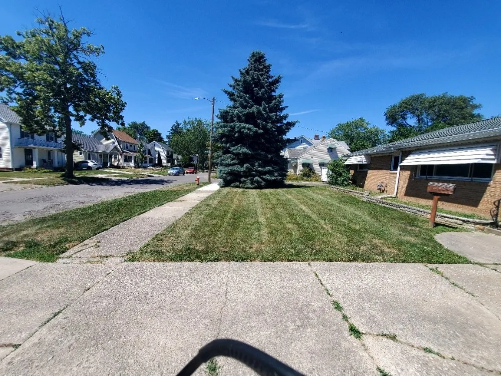 Professional landscaping services for year-round maintenance in Toledo, OH by Blu-Sky Property Services