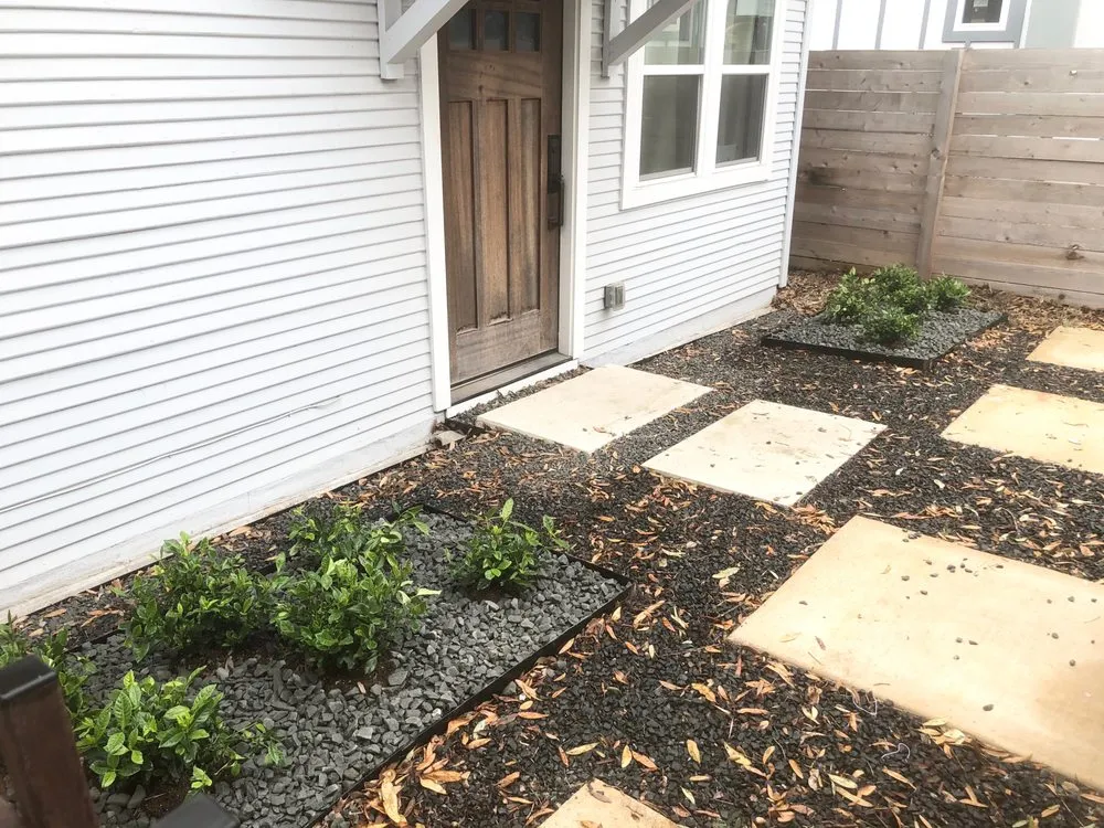 Local yard cleanup service in Austin, TX by Blu Sol - Organic Landscape Gardening