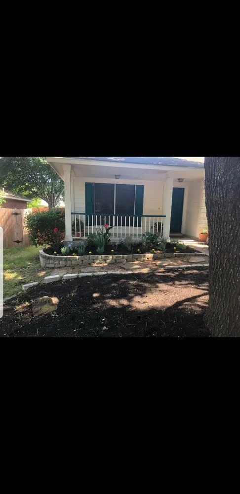 Custom landscaping services near you in Austin, TX by Blu Sol - Organic Landscape Gardening