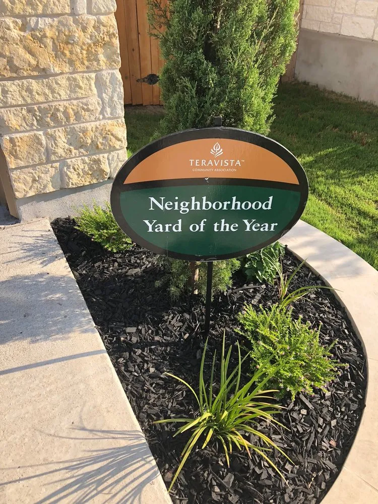 Custom yard cleanup service with custom design in Hutto, TX by Blue Agave Landscapes