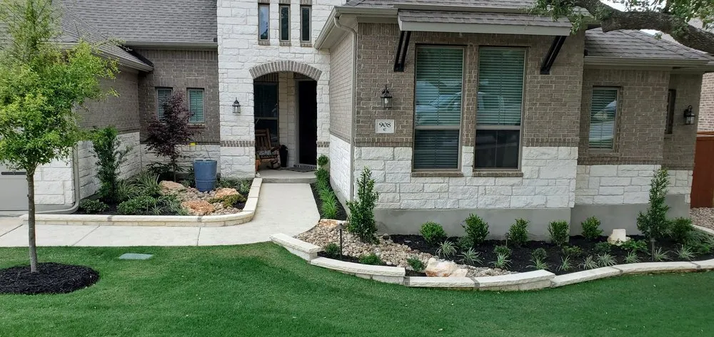 Affordable yard maintenance in Hutto, TX by Blue Agave Landscapes