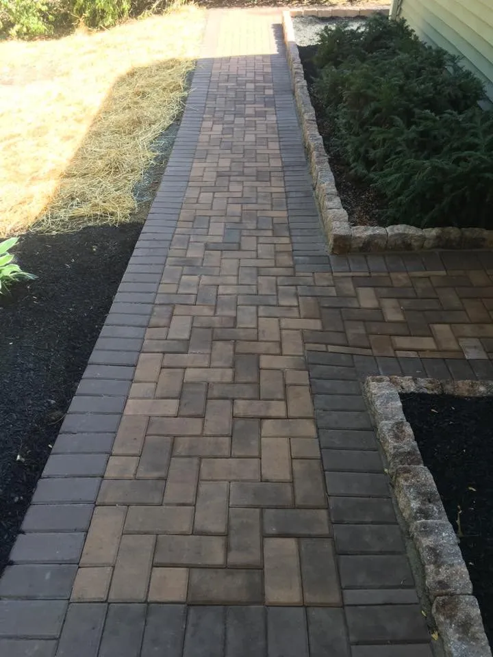 Affordable landscape installation experts serving Norristown, PA - Blue and White Landscapes