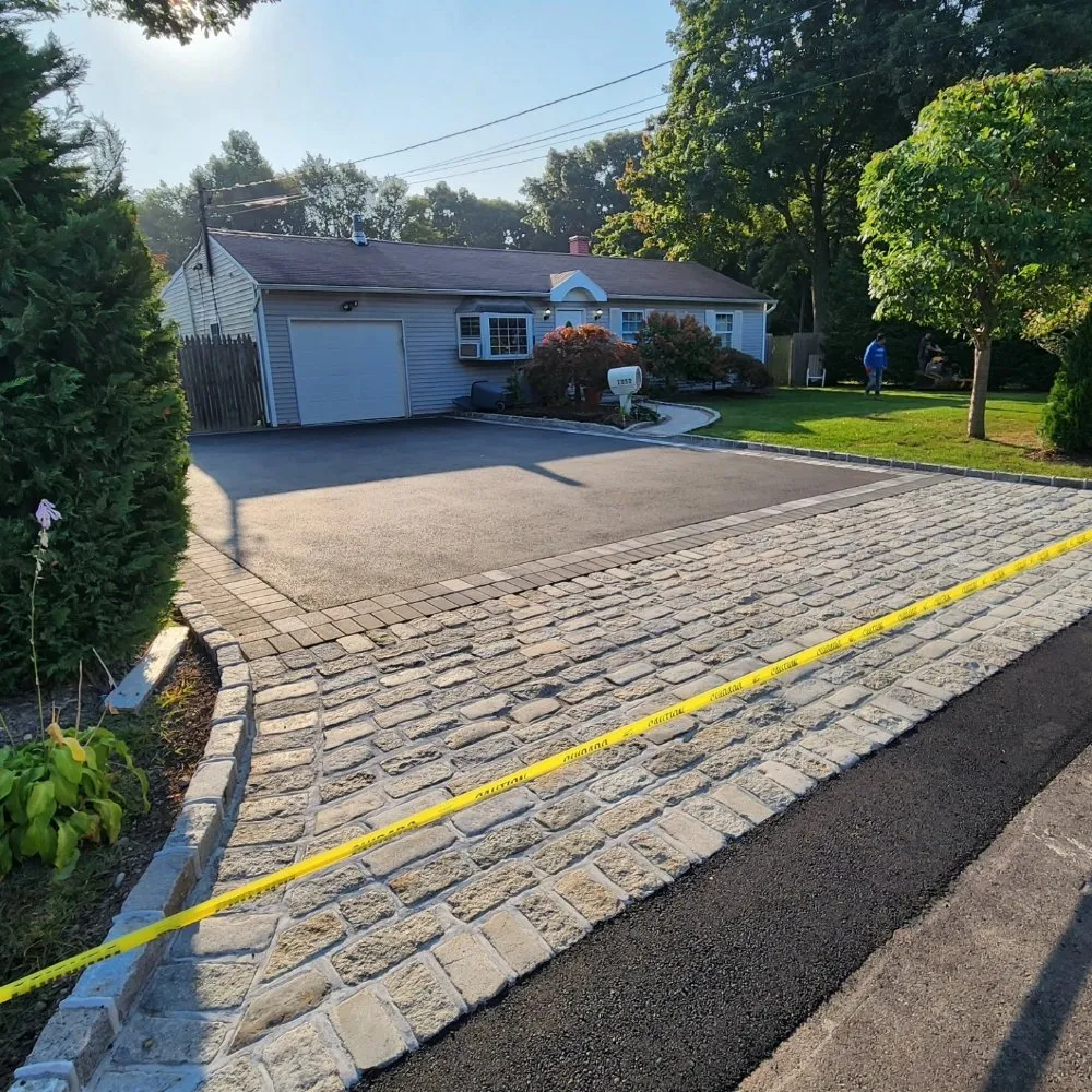 Expert outdoor landscaping in Bay Shore, NY by Blue Bay Outdoor Solutions