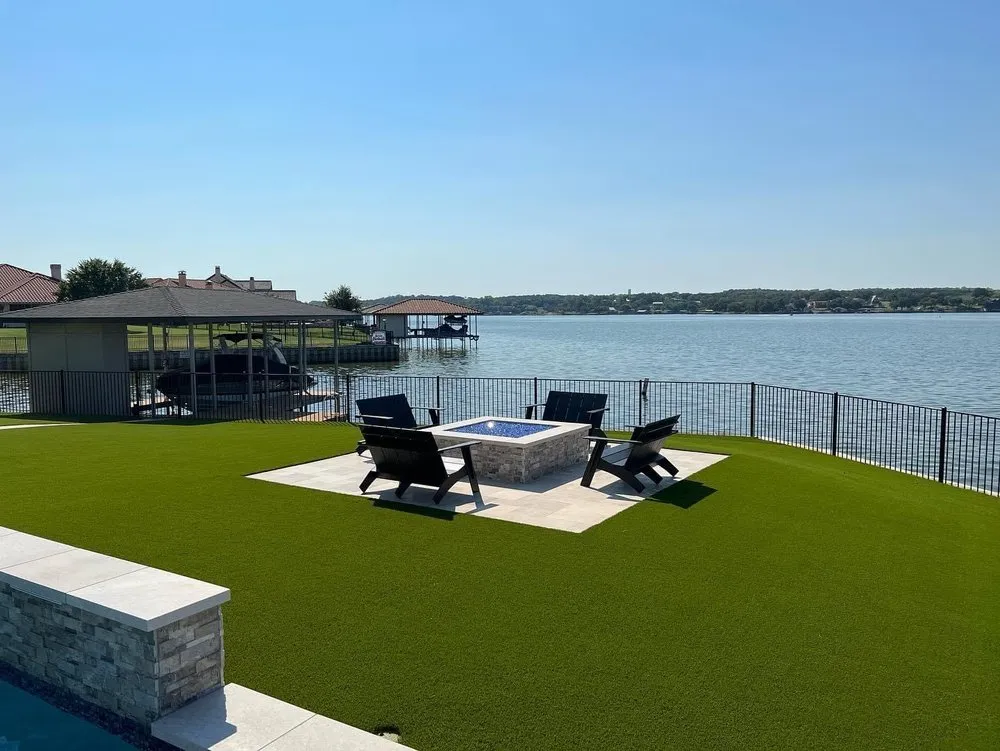 Professional outdoor landscaping for homes in Austin, TX by Blue Bonnet Turf