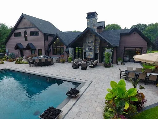 Local lawn care service for residential properties across Los Altos Hills, CA - Blue Branch Landscape