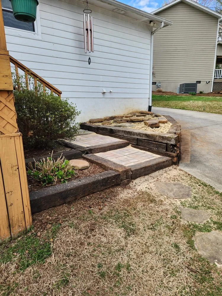 Professional landscaping services experts serving Wartburg, TN - Blue Collar Boys Lawn and Landscaping