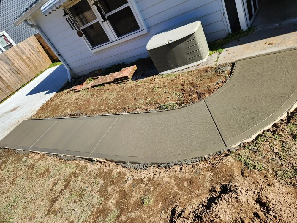 Trusted yard cleanup service experts serving Wartburg, TN - Blue Collar Boys Lawn and Landscaping