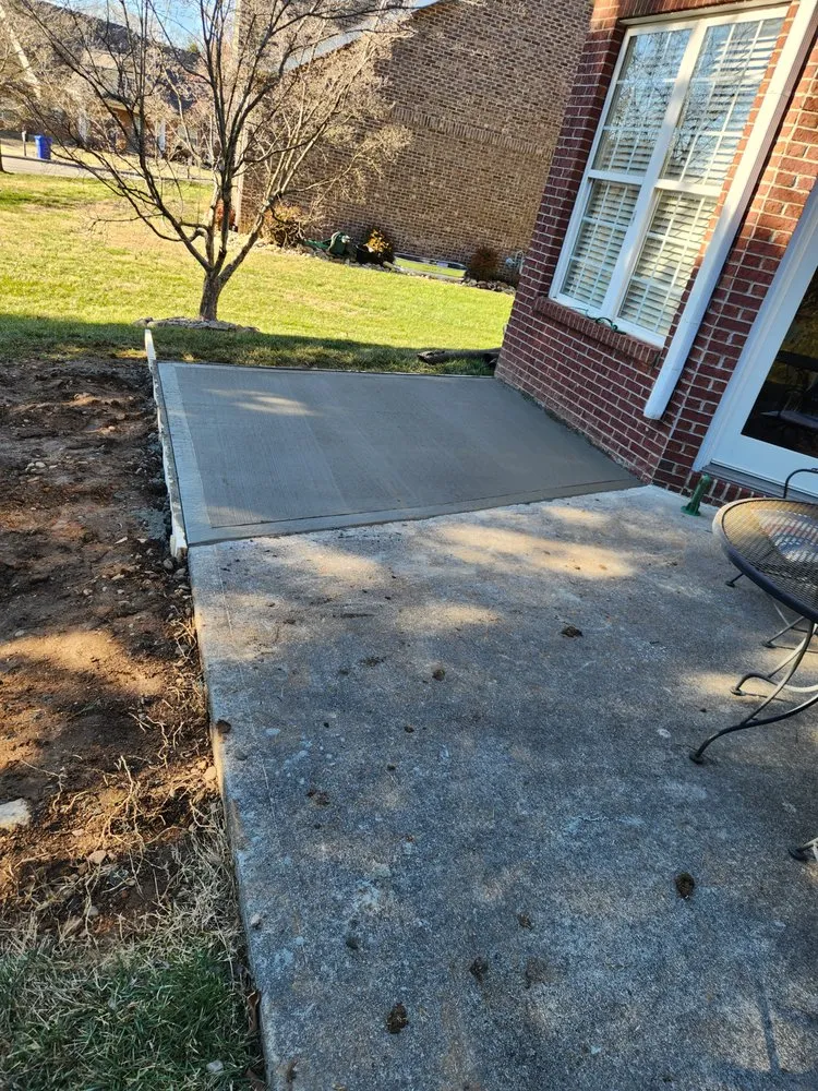 Expert outdoor landscaping experts serving Wartburg, TN - Blue Collar Boys Lawn and Landscaping