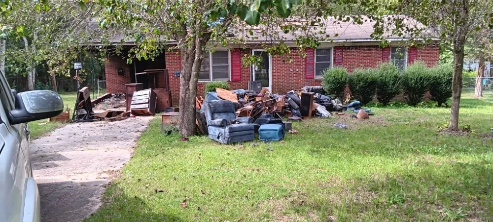 Local residential landscaping experts serving Nichols, SC - Blue Collar Enterprises