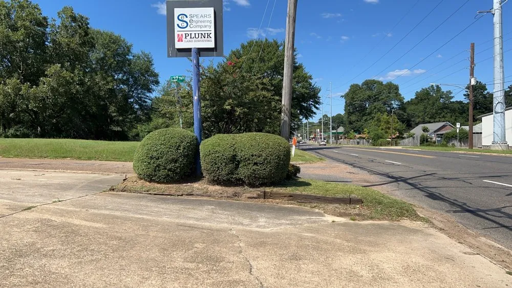 Top-rated outdoor landscaping in Texarkana, AR - Blue Collar Land Management