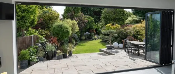 Blue Crab Outdoor Living Spaces Logo