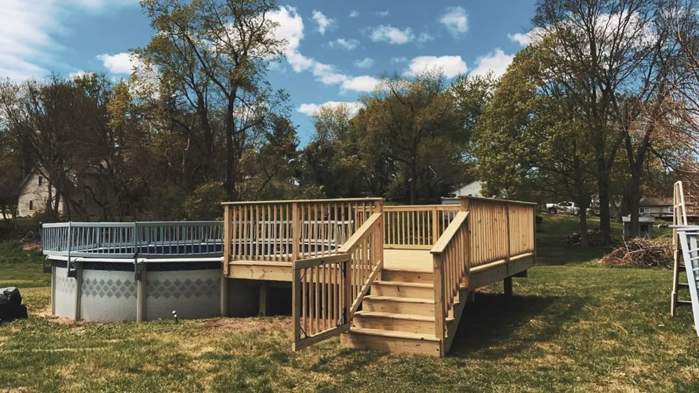 Custom yard maintenance near you across Spring Bay, IL - Blue Creek Construction